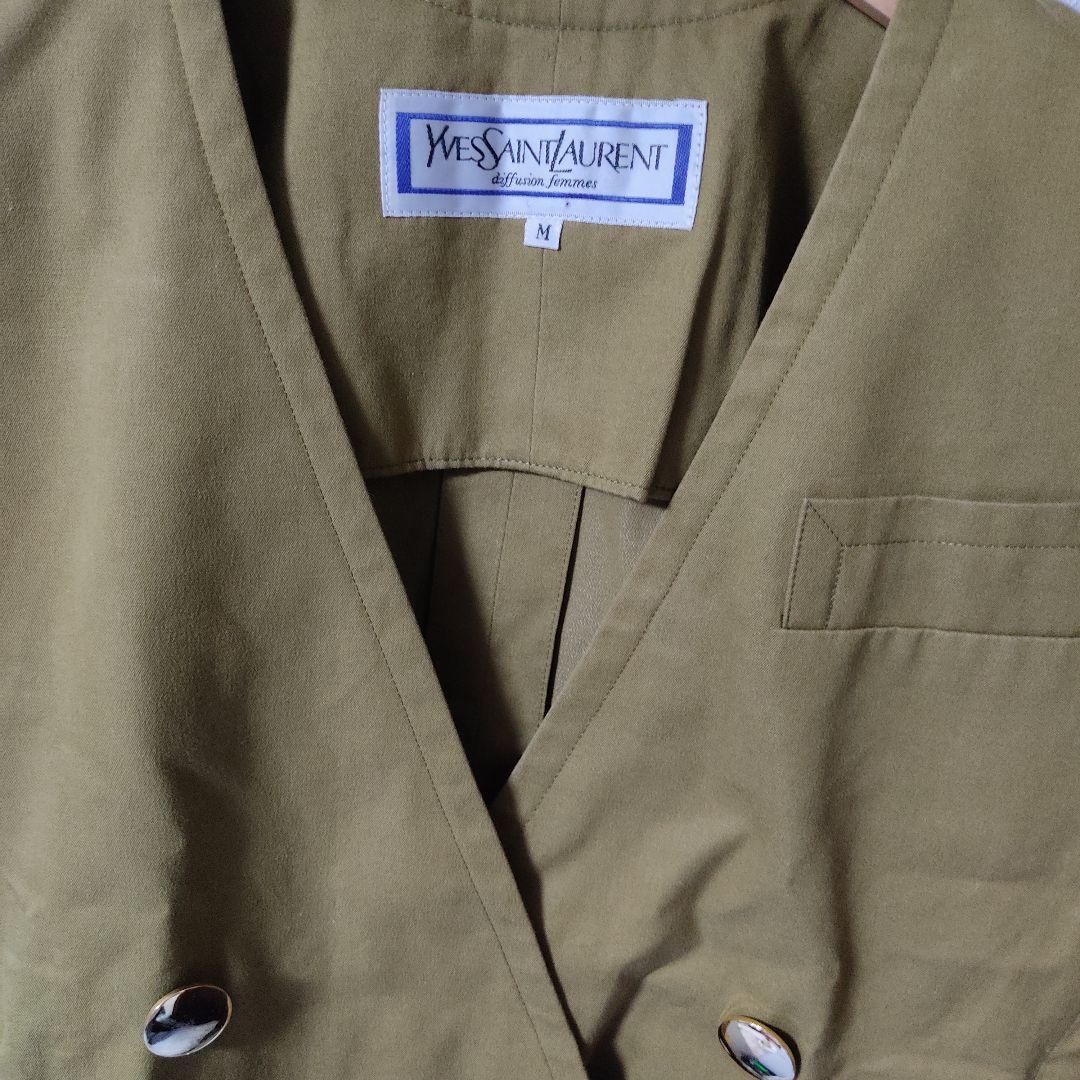 イヴサンローラン スカートスーツ上下 セットアップ 半袖 カーキ 金ボタン