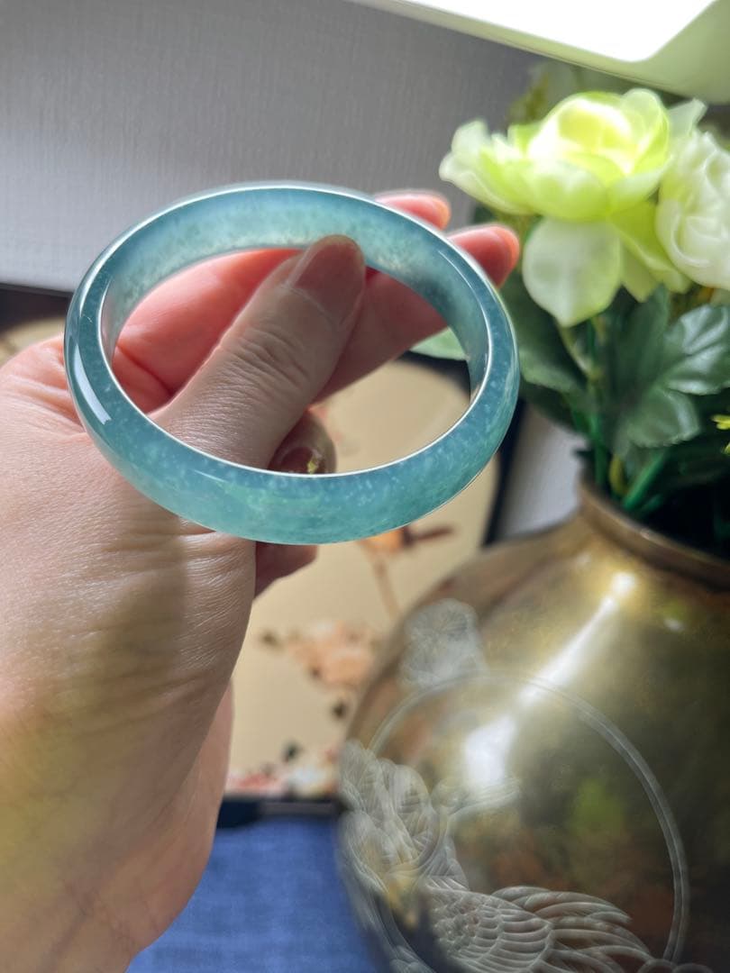 高品質‼️新入荷❣️天然A貨翡翠　完美品、雪花綿入り氷種氷藍水バングル　鑑定書付き