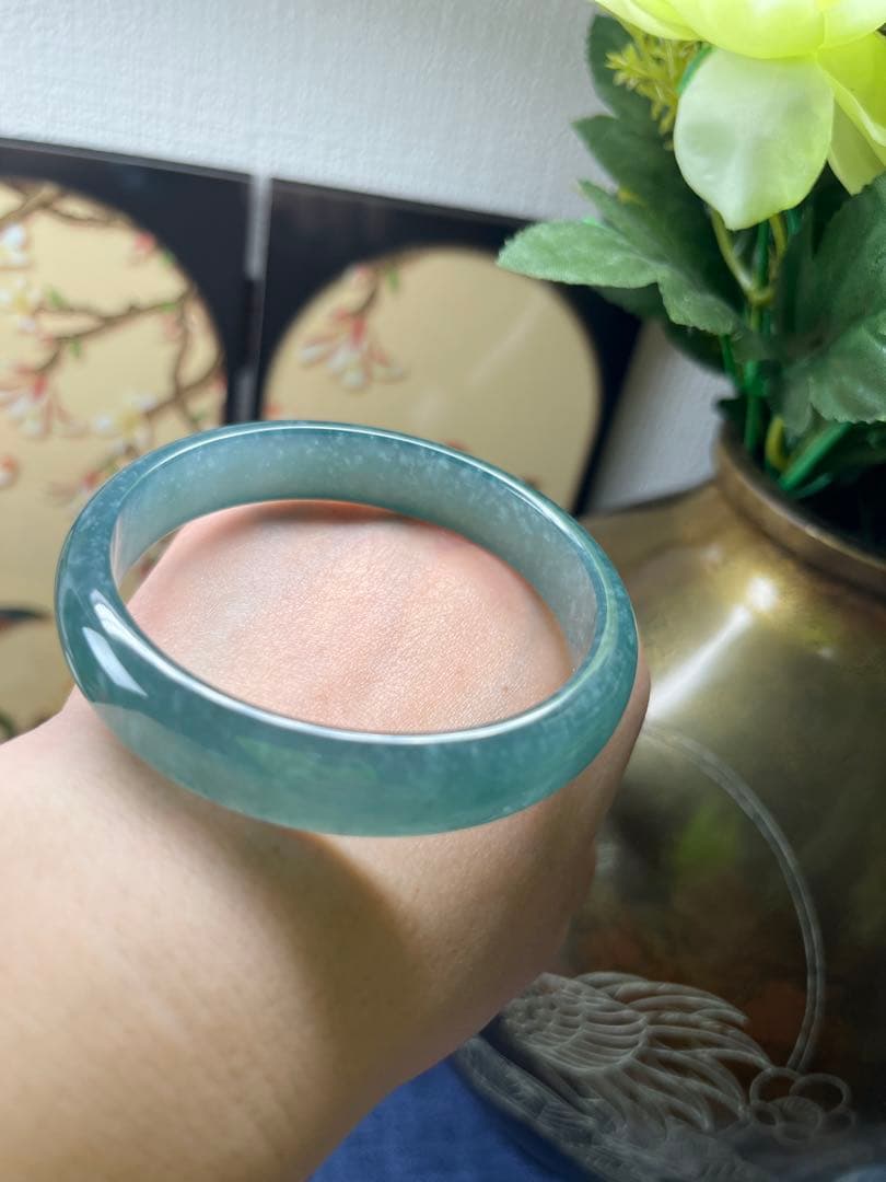 高品質‼️新入荷❣️天然A貨翡翠　完美品、雪花綿入り氷種氷藍水バングル　鑑定書付き