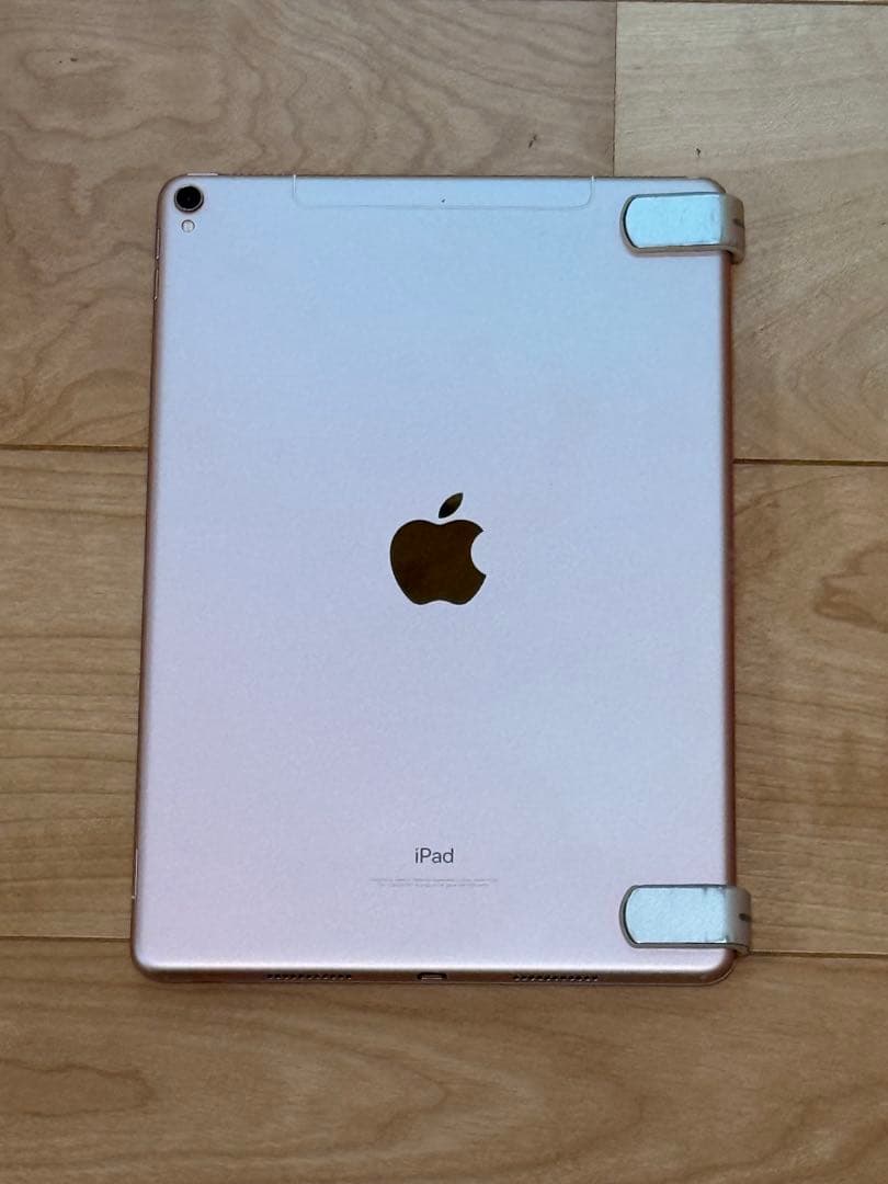 月*人様 iPad Pro 10.5インチ、アップルペンシル、キーボードなど