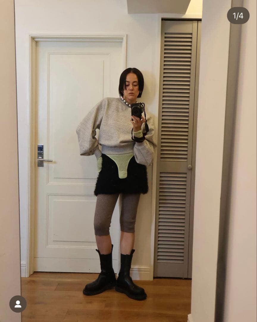 最終値下げ　Mediam Knit Half Pants 完売　ニットパンツ