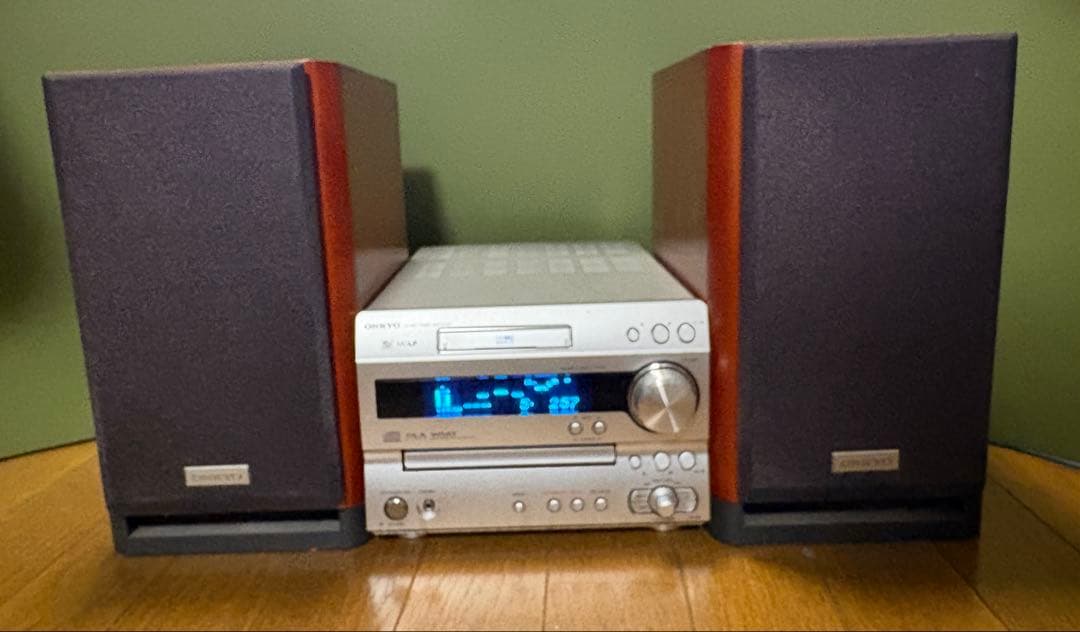 【値下】ONKYO CDミニコンポ MDLP対応 FR-N9