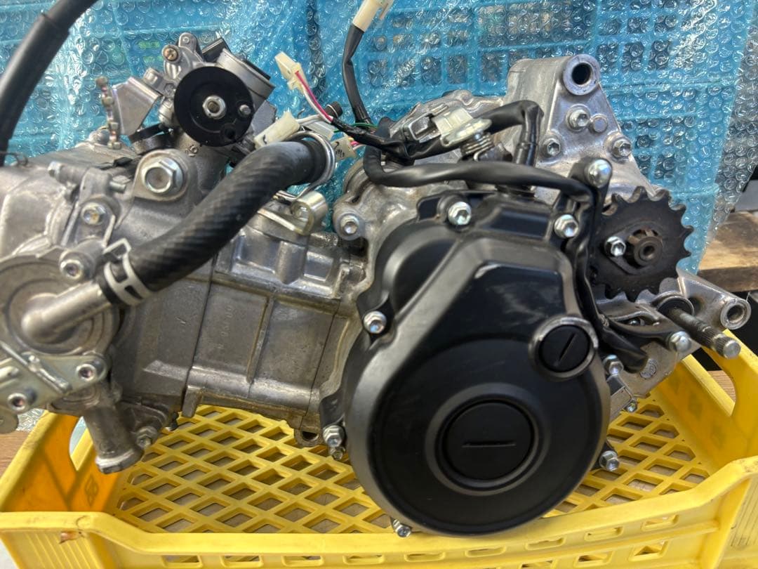 ひ*て様 Yamaha エンジン XSR125 4200km