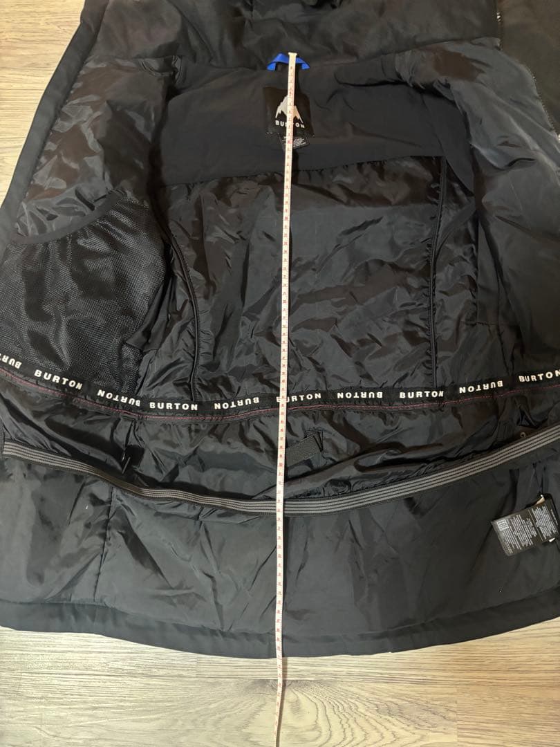 BURTONブラック フード付きジャケット