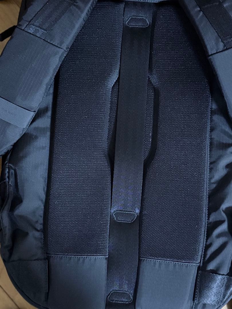 新品未使用ABLE CARRY max backpack ripstop30L