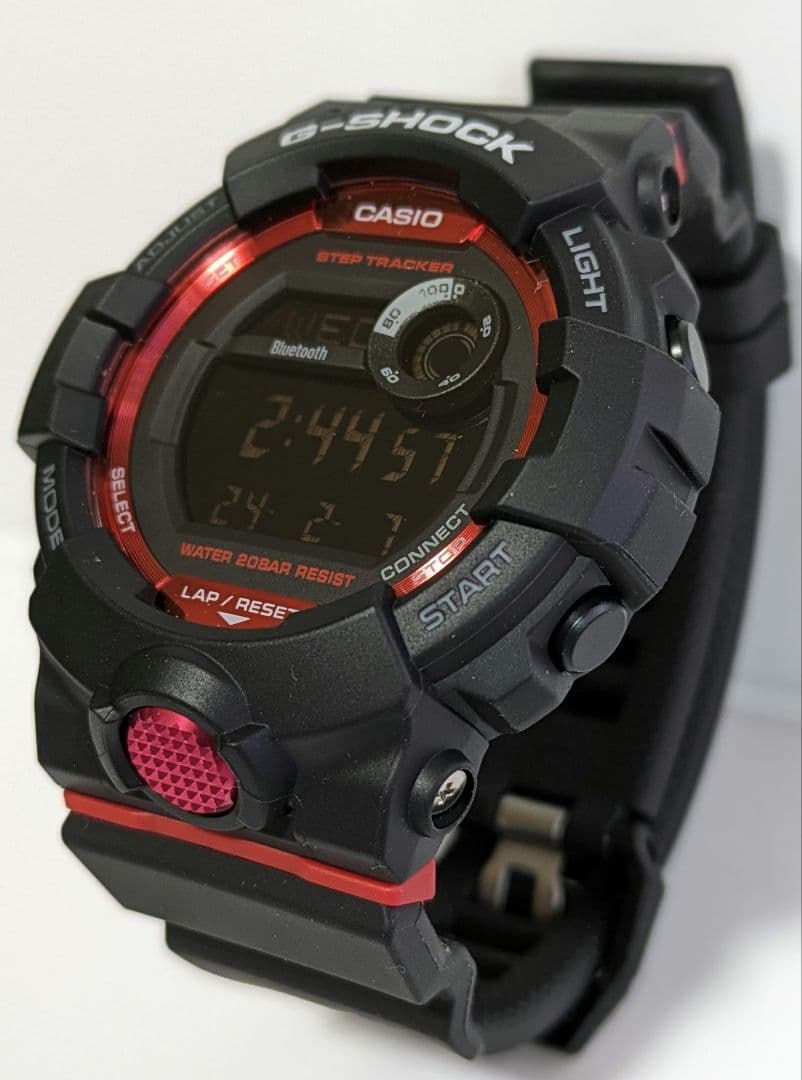 平野紫耀　着用モデル　CASIO G-SHOCK　　GBD-800-1 レッド
