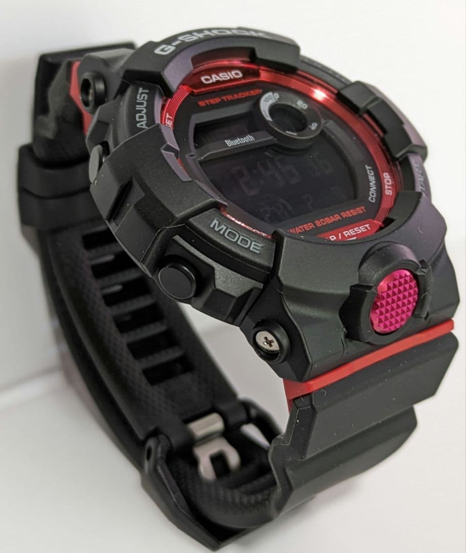 平野紫耀　着用モデル　CASIO G-SHOCK　　GBD-800-1 レッド