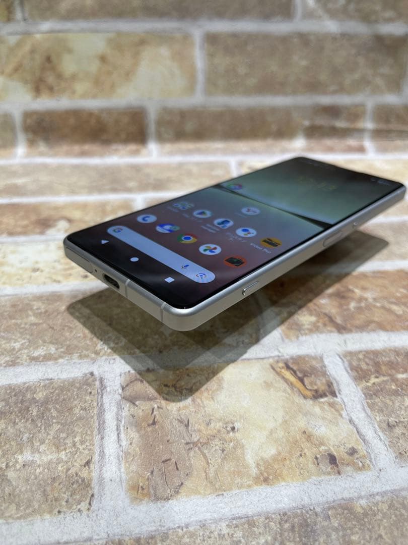 SIMフリー Xperia 5 Ⅳ 128GBエクリュホワイト 電池良好