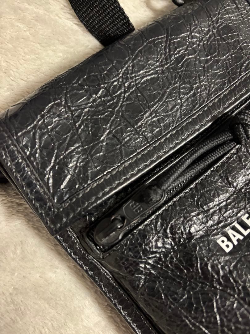 2/5限定価格！！BALENCIAGA ブラックショルダーバッグ！！！