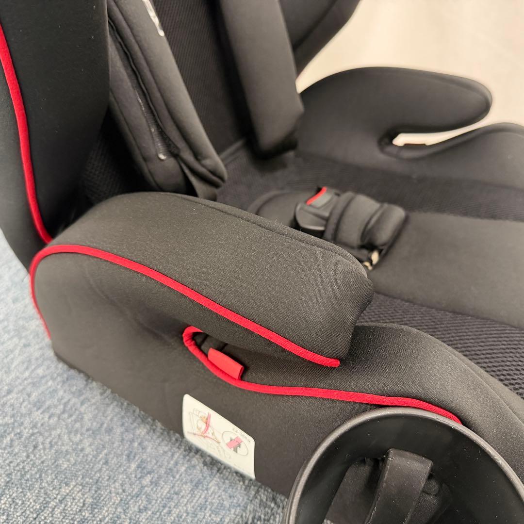 RECARO チャイルドシート ブラック/レッド
