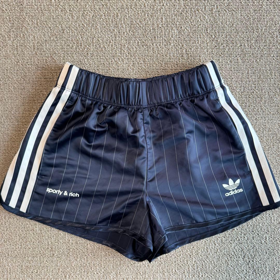 【美品】【adidas sporty & rich】ショートパンツ