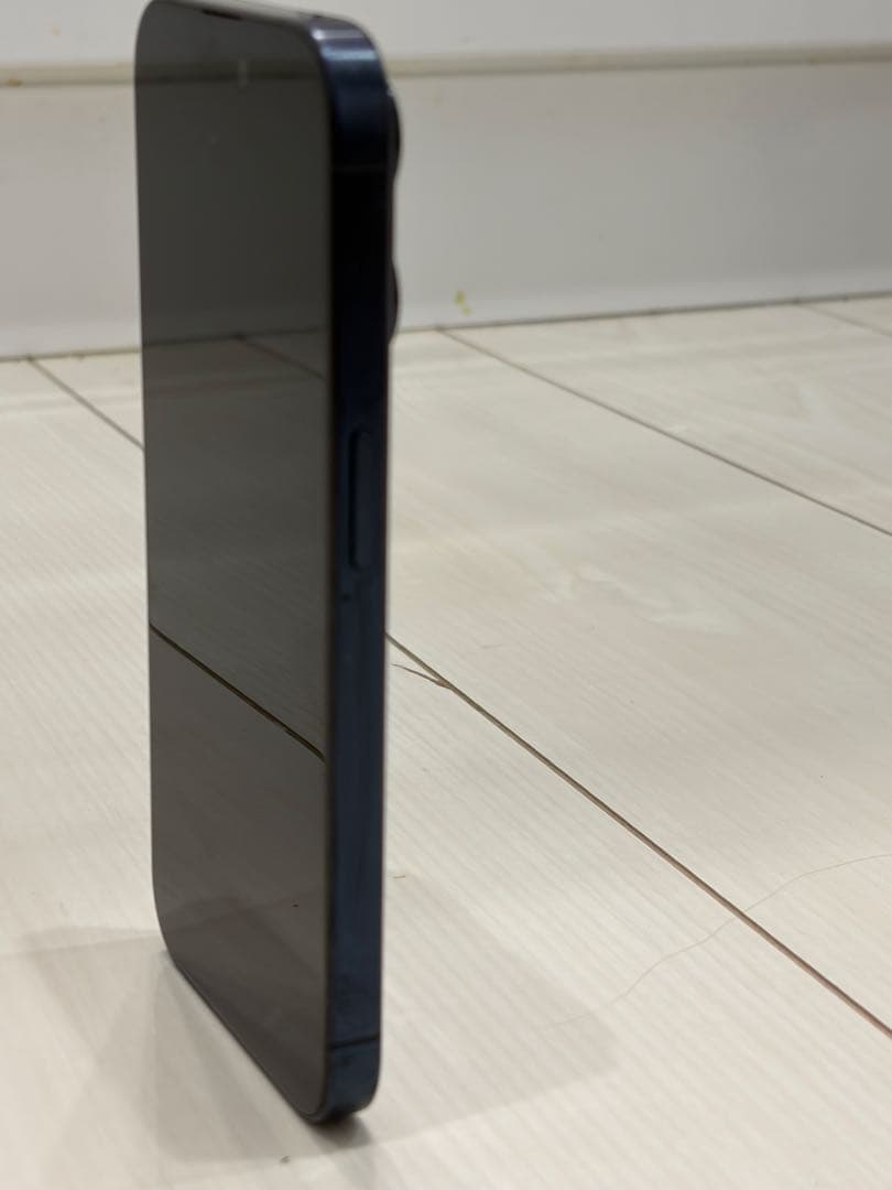 Apple iPhone 15 Pro ブルーチタニウム　本体