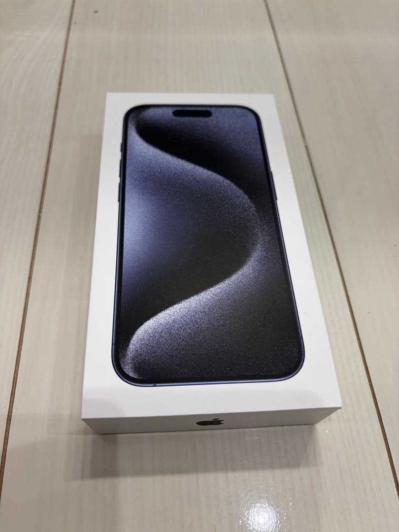 Apple iPhone 15 Pro ブルーチタニウム　本体