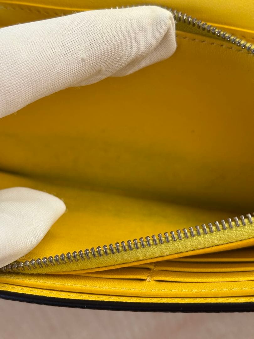 CELINEセリーヌ長財布