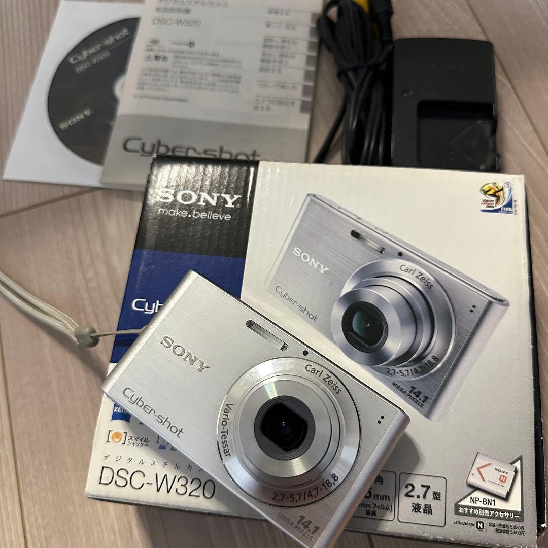 ■美品■ソニー　SONY Cyber-Shot DSC-W320　シルバー