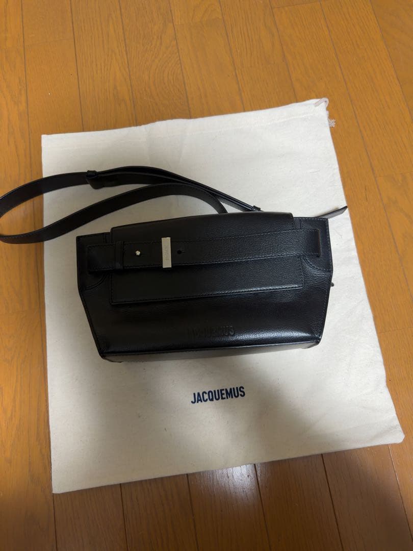 JACQUEMUS Le Messenger Capri バッグ