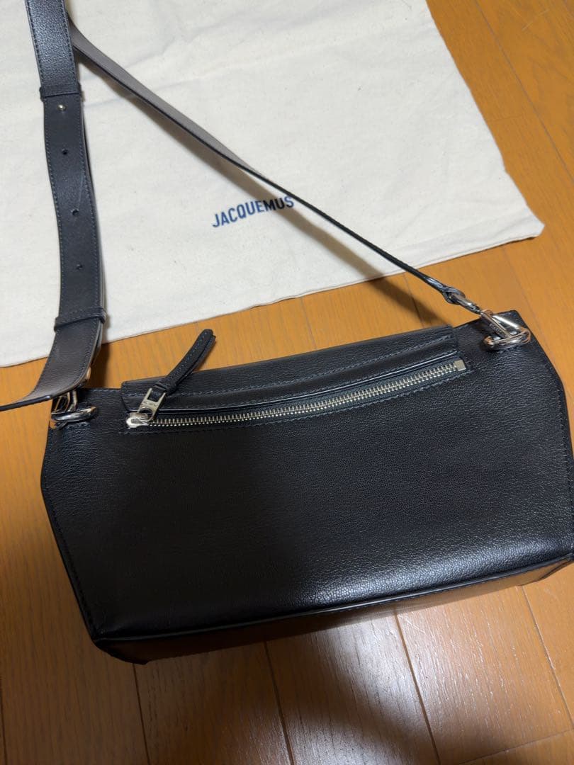 JACQUEMUS Le Messenger Capri バッグ