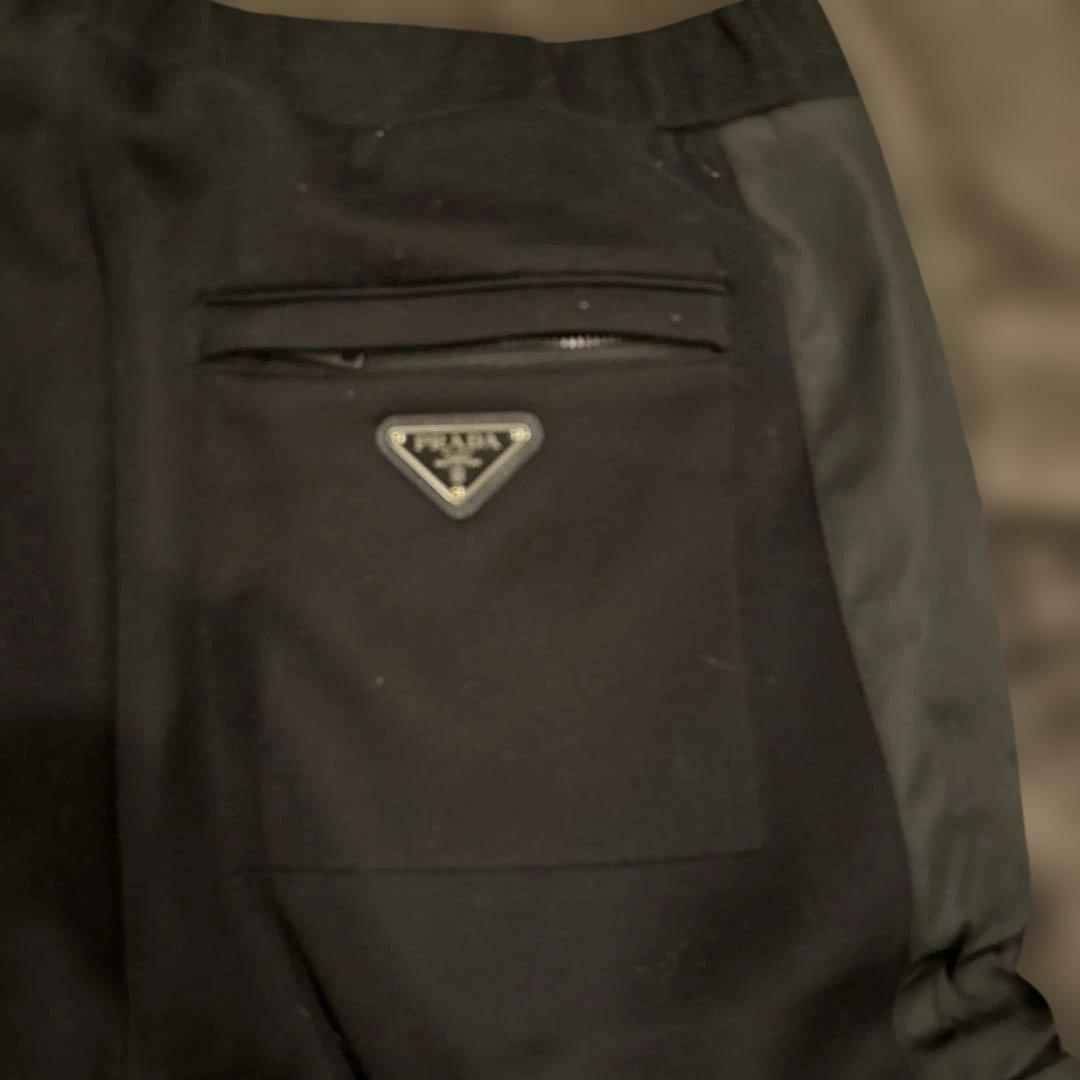 プラダ　PRADA パンツ