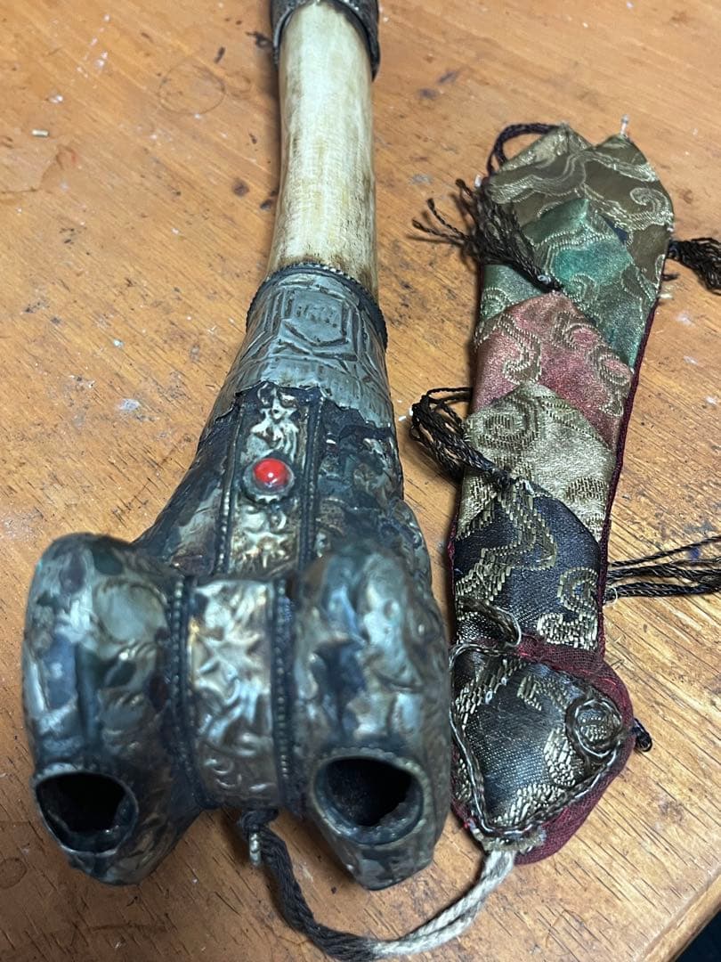 カンリン　チベット仏教　呪物　法具　骨笛　民族楽器