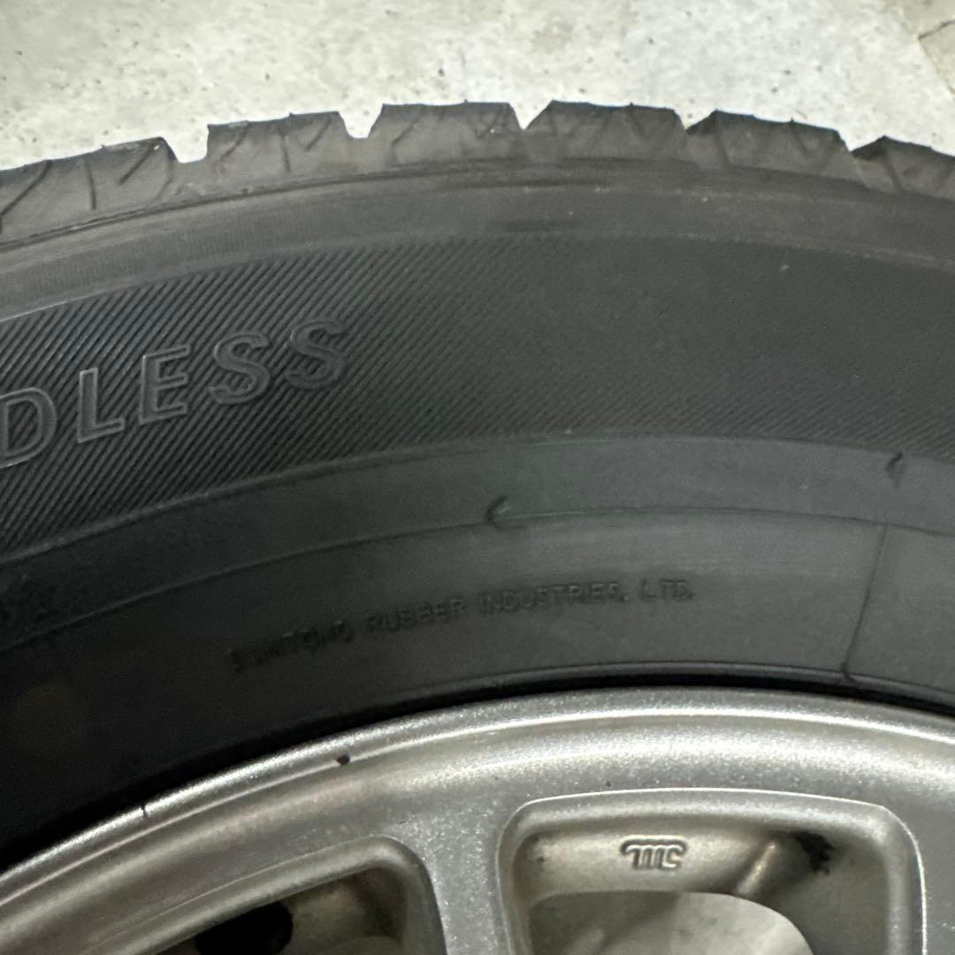 ゆまた　スタッドレス タイヤ 30 アルファード 215 65 16