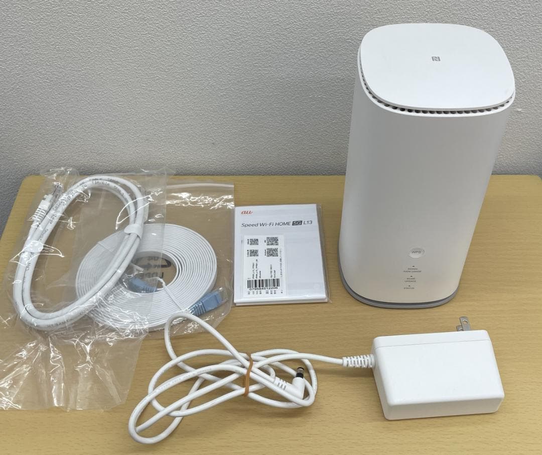 Speed Wi-Fi  5G L13 ホワイトホームルーター【中古】
