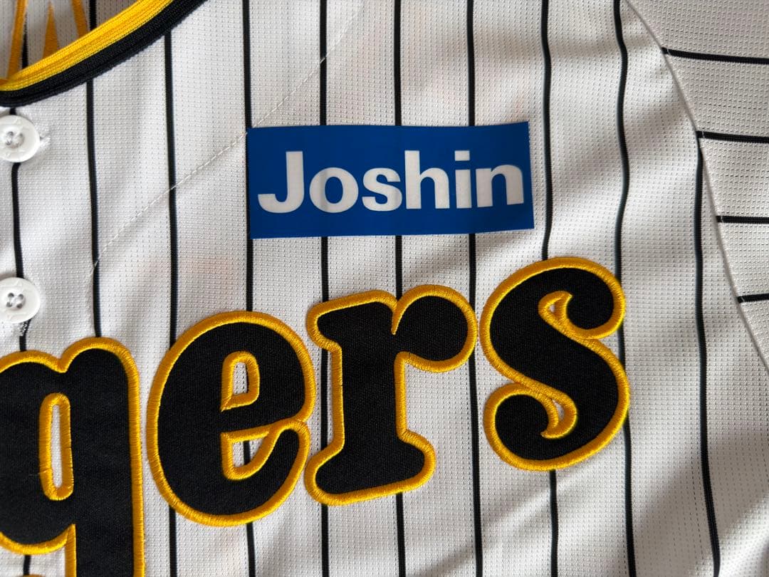 阪神タイガース 近本 2024 ユニフォーム チャンピオン エンブレム Oサイズ