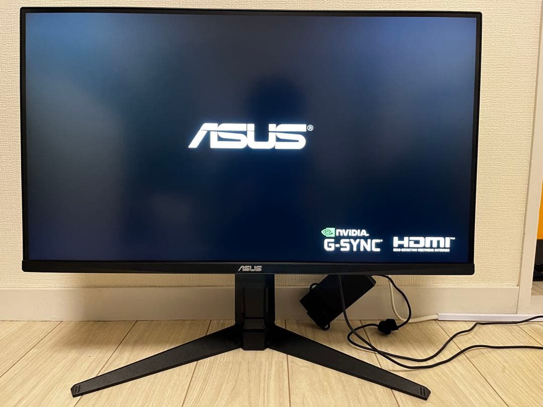 【美品・値下げ】28インチ 4K 144Hz HDMI2.1 ゲーミングモニター