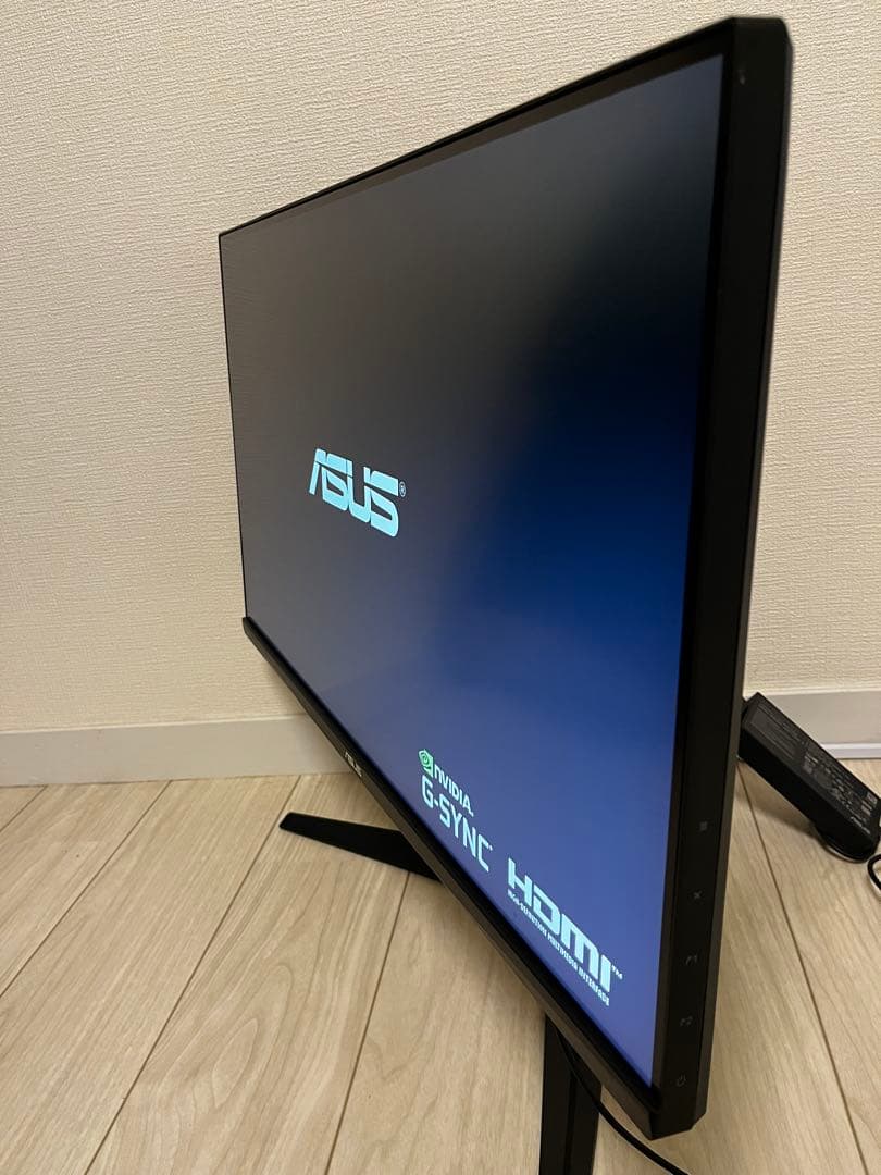 【美品・値下げ】28インチ 4K 144Hz HDMI2.1 ゲーミングモニター
