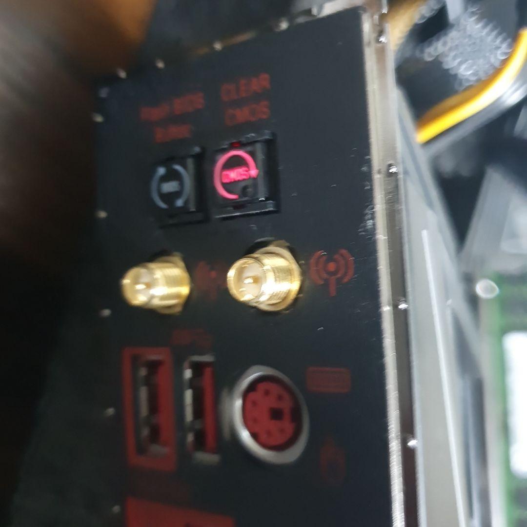 ジャンク品MSI MEG X570 GODLIKE マザーボード