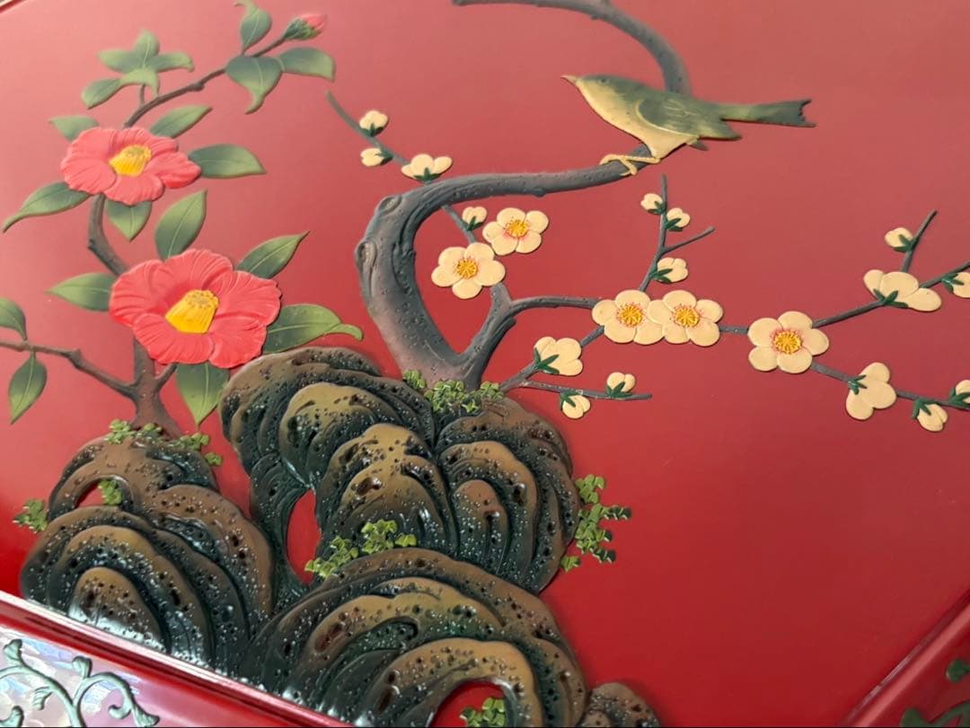 紅房 べんぼう 琉球漆器 朱漆花鳥箔絵六角東道盆 梅 牡丹 鳥 蝶