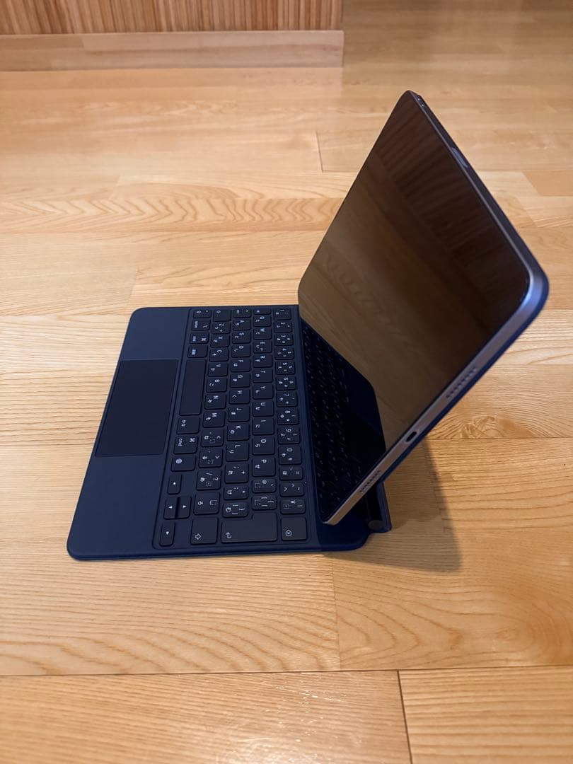 iPad Pro 11インチ 第4世代Wi-Fiモデル128GB＋キーボード