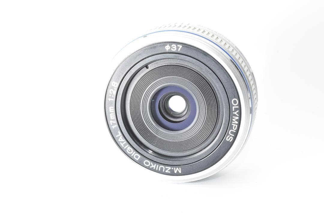 OLYMPUS M.ZUIKO DIGITAL 17mm F2.8 シルバー