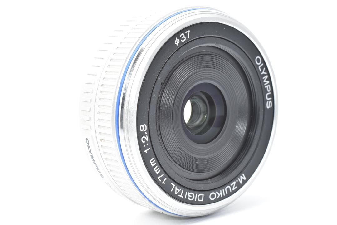 OLYMPUS M.ZUIKO DIGITAL 17mm F2.8 シルバー