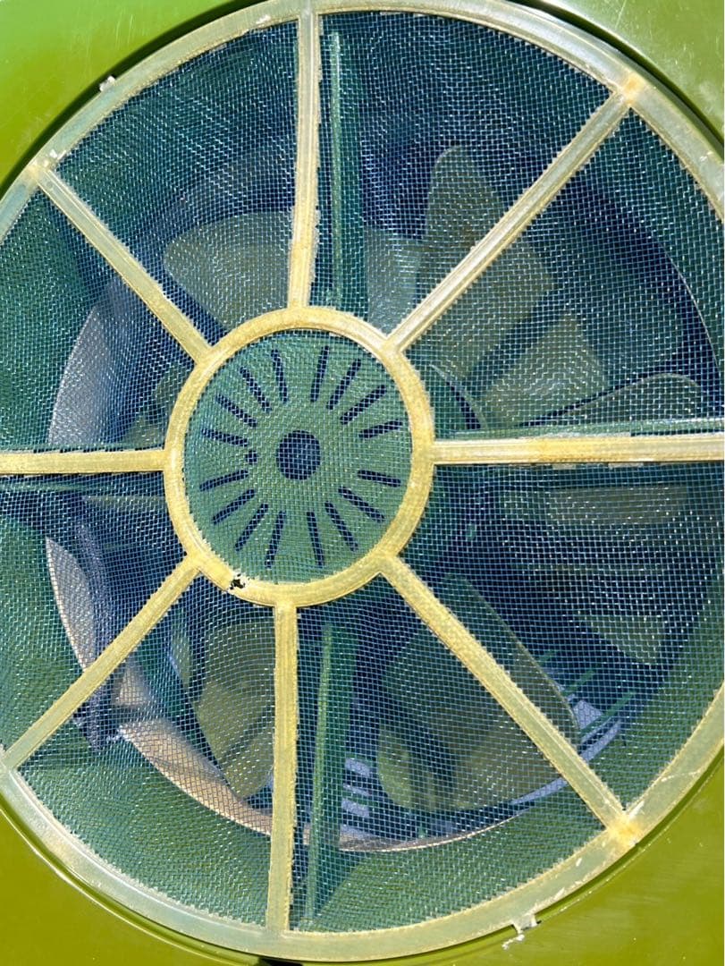 縦型 窓用換気扇 当時物 扇風機 緑 インテリア 昭和レトロ レトロポップ