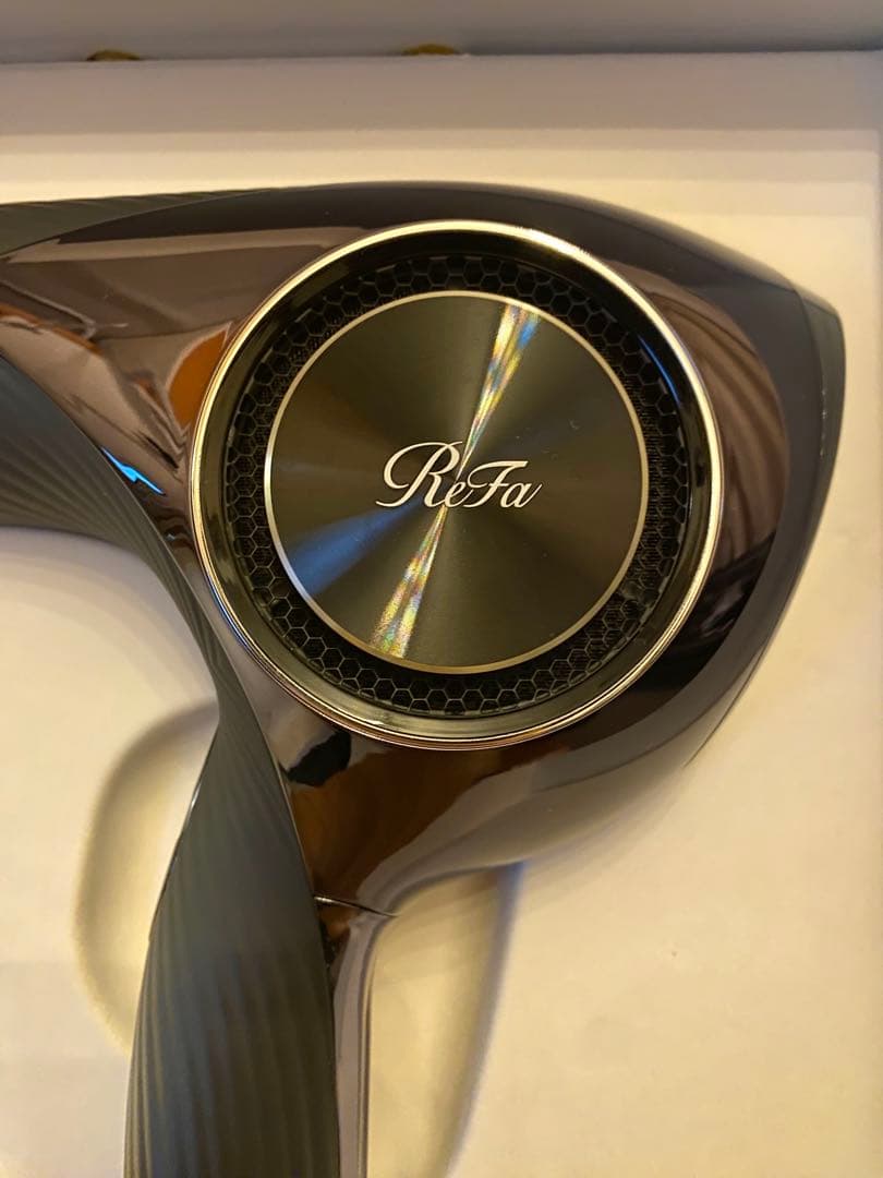 《極美品》　リファ ビューテックドライヤー プロ　ブラック