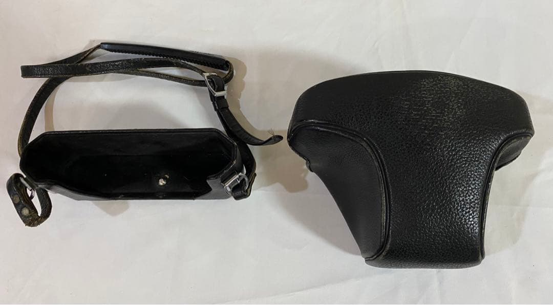 Nikomat一眼レフカメラ、Nikkor 135mm f/2.8レンズ