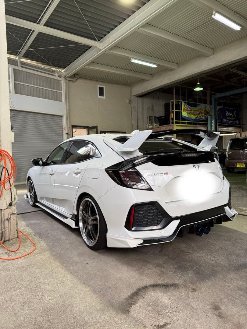 FK7用 FK8風大型リアウィング