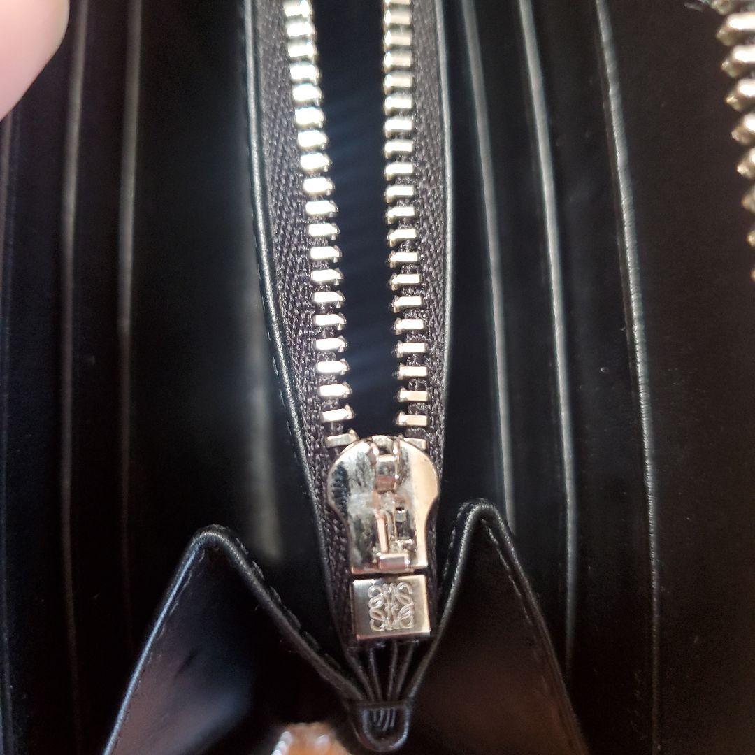 LOEWE　長財布