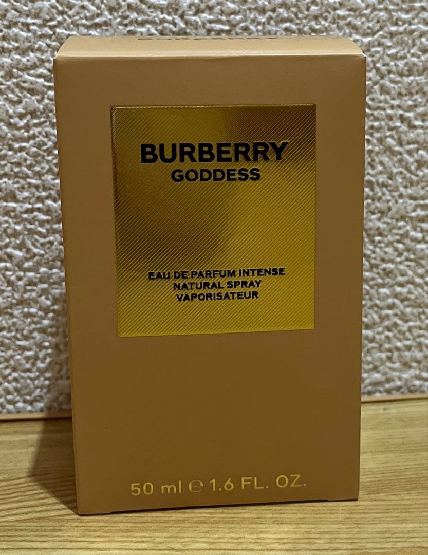 バーバリー　ゴッデス　オードパルファム　インテンス
