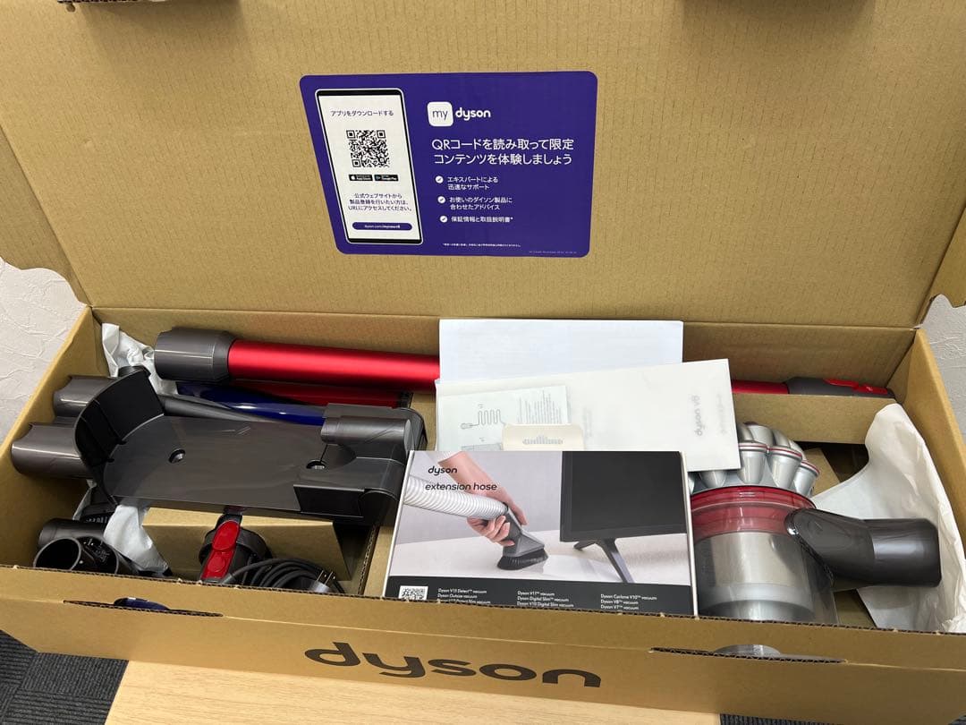 ダイソンハンディクリーナ SV25RD2 dyson v8 origin