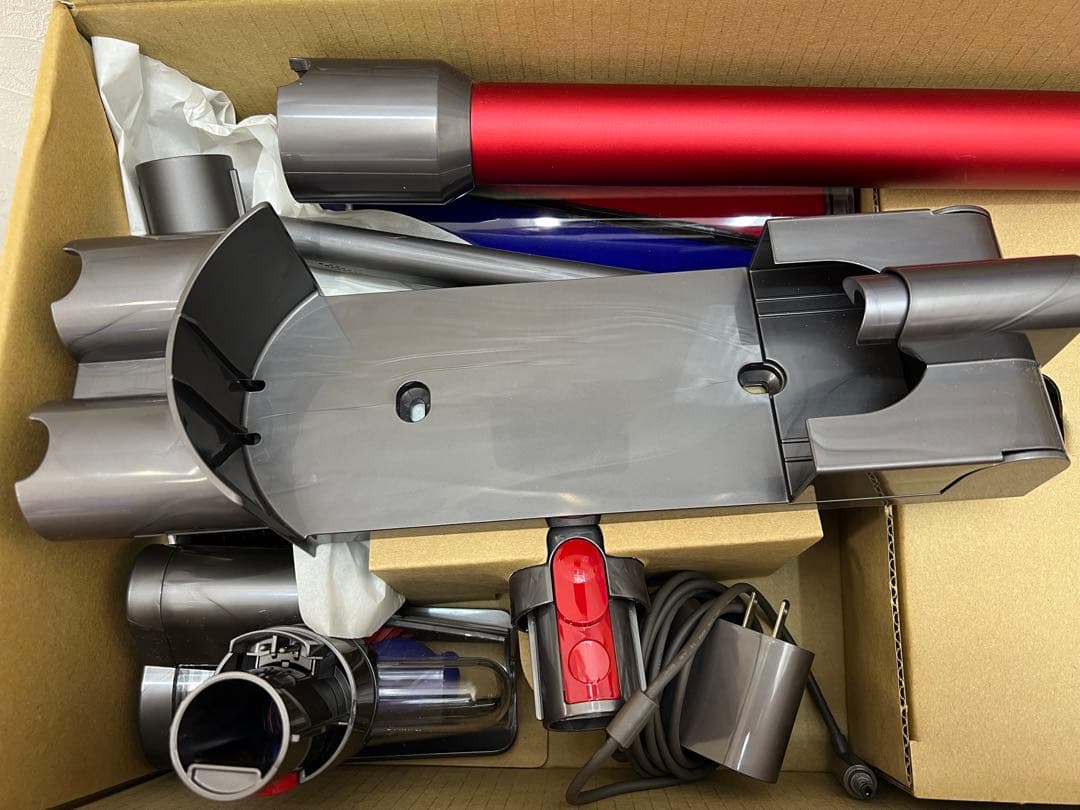 ダイソンハンディクリーナ SV25RD2 dyson v8 origin