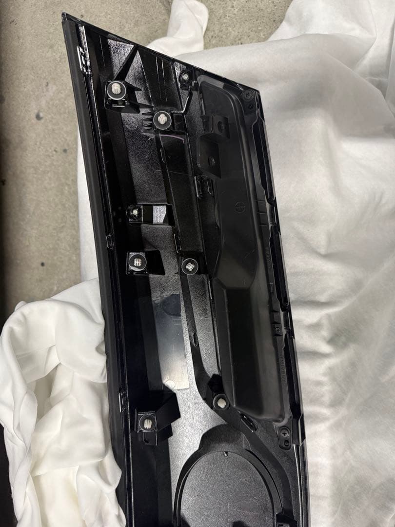 トヨタ ルーミー フロントグリル メッキ