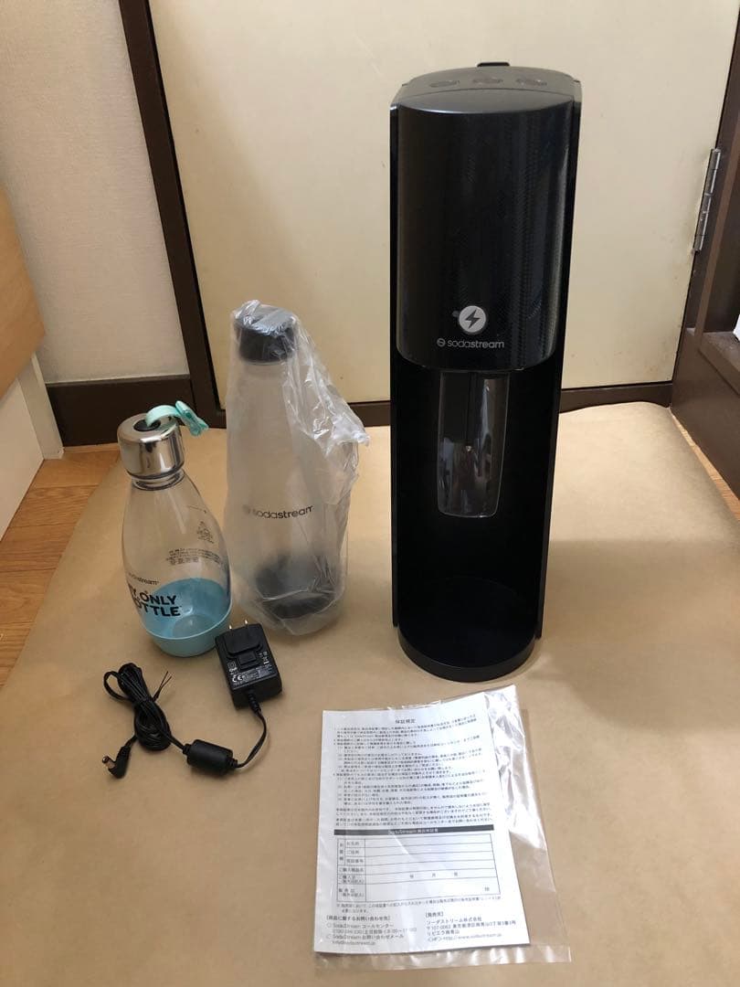 未使用　ソーダストリーム E-TERRA（E-テラ）ボトル2本付き