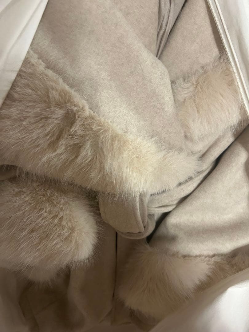 ウエストベルトプリンセスラインコート　ベージュ ノベルティ付き