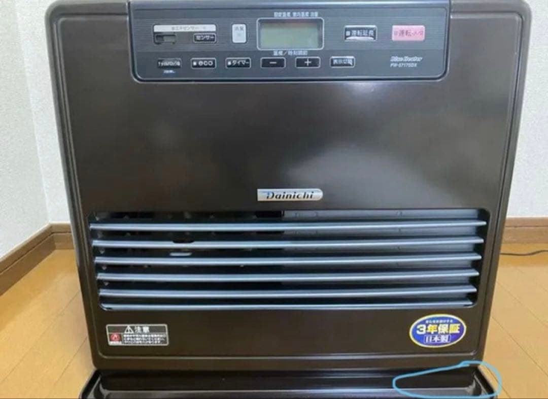 早い勝ち❗️最終値下げ❗️ダイニチ 石油ファンヒーター FW-32D ブラウン