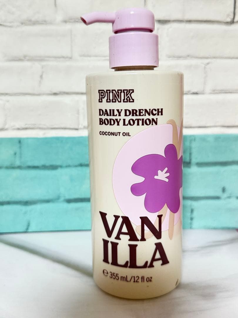 ヴィクトリアシークレット　ローション3本セット