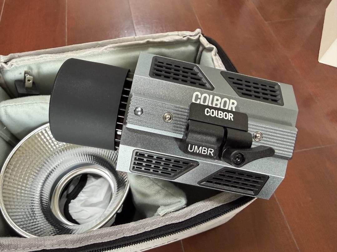 【ほぼ未使用】LED COLBOR CL100X・CL60R アンブレラホルダー