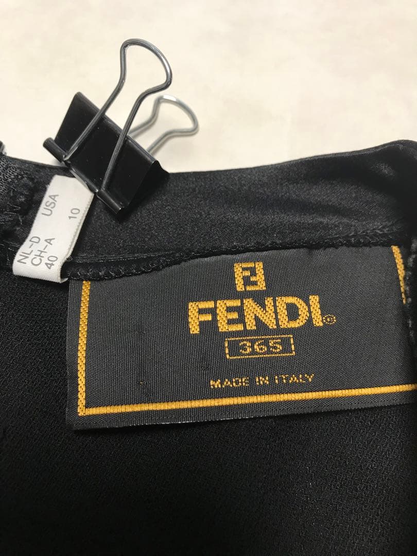 ヴィンテージFendi 黒 長袖 ひざ丈ワンピースL 新品同様