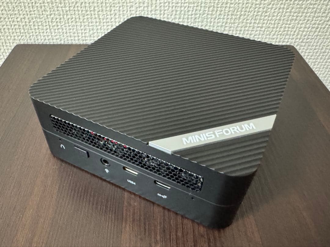 【ミニPC】 MINIS FORUM UM690 16GB/512G