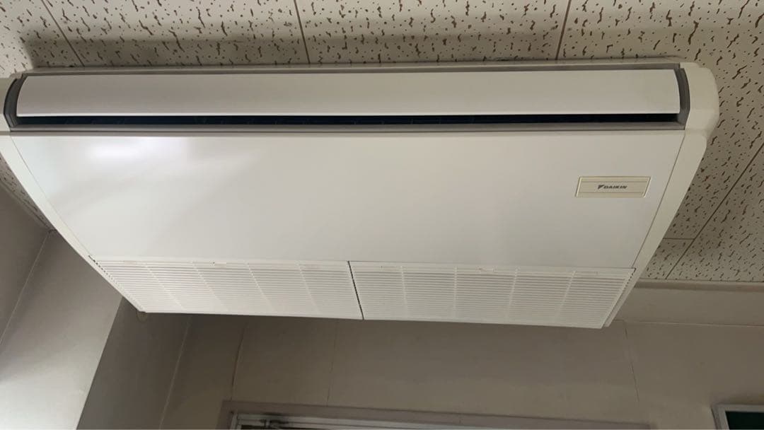 ダイキン業務用パッケージエアコン　天吊　2.5馬力　ドレンアップ 搭載　④